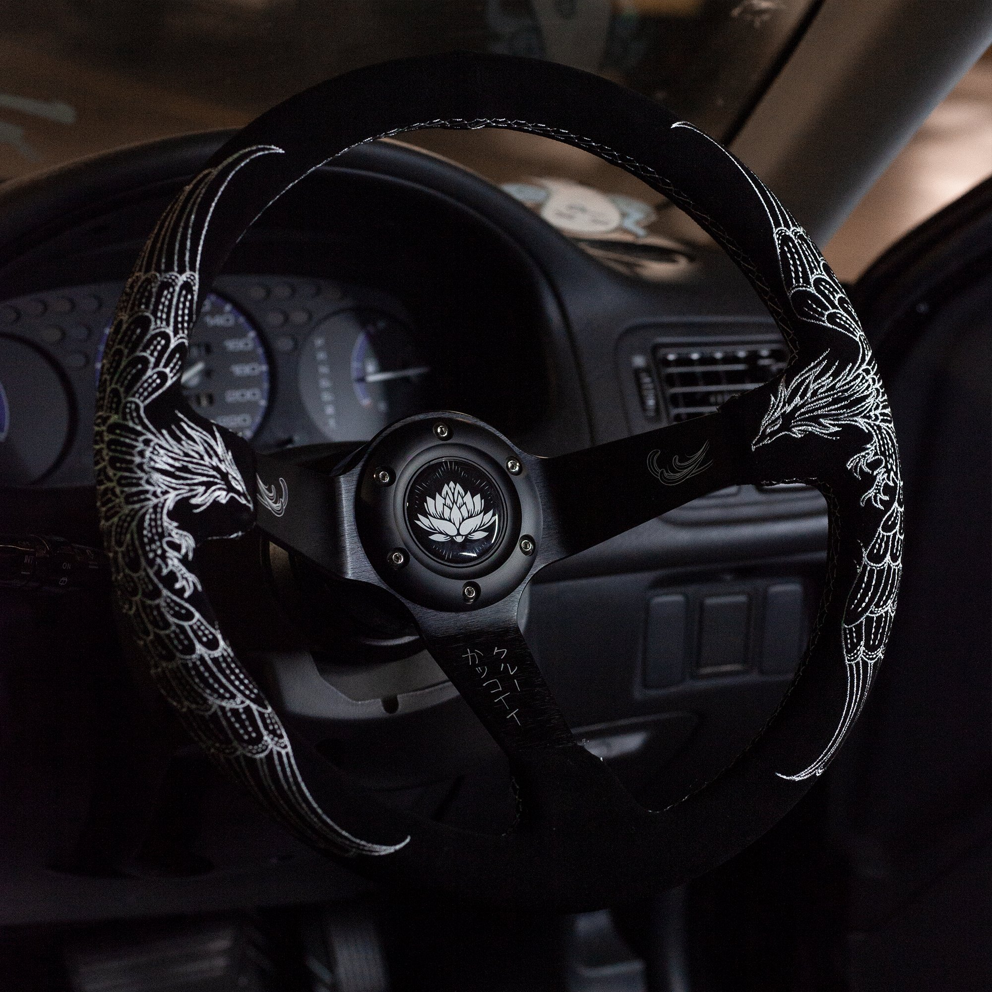 Twin Phoenix 火の鳥 ~ Steering Wheel | Kakkoii Krew Twin Phoenix 火の鳥 ~ Steering Wheel | Kakkoii Krew
